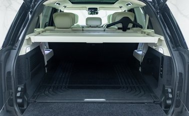 Land Rover Range Rover D350 AUTOBIOGRAPHY LWB 37