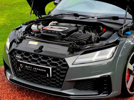 Audi TT 2.0 TFSI S Tronic quattro Euro 6 (s/s) 3dr 31