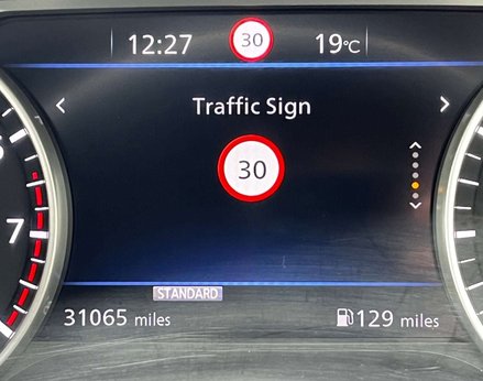 Nissan Juke 1.0 Juke Tekna DiG-T 5dr 28