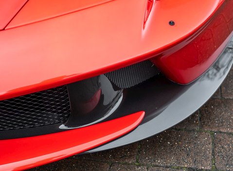 Ferrari LaFerrari 28
