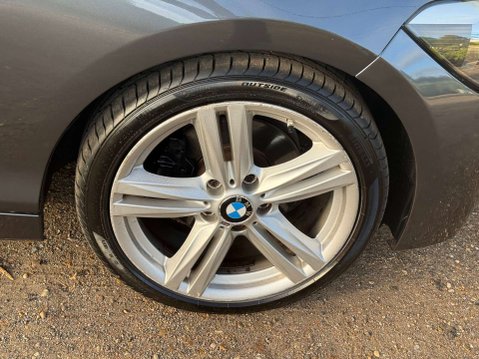 BMW 1 Series 2.0 125i M Sport Auto 5dr 61