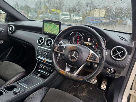 Mercedes-Benz A Class 2.1 A200d AMG Line (Premium) Hatchback 5dr Diesel 7G-DCT Euro 6 (s/s) (136  22
