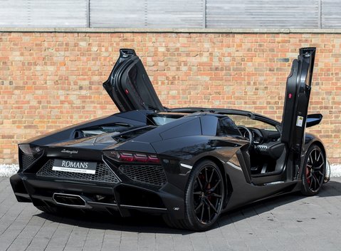 Lamborghini Aventador LP 720-4 Roadster 50th Anniversary 8