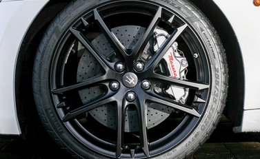 Maserati Granturismo MC Stradale 10