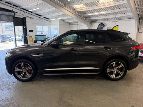 Jaguar F-Pace 3.0 D300 V6 S Auto AWD Euro 6 (s/s) 5dr 5