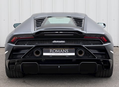 Lamborghini Huracan LP610-2 EVO RWD 5