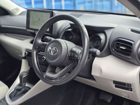Toyota Yaris 1.5 VVT-h Excel Hatchback 5dr Petrol Hybrid E-CVT Euro 6 (s/s) (116 ps) 33