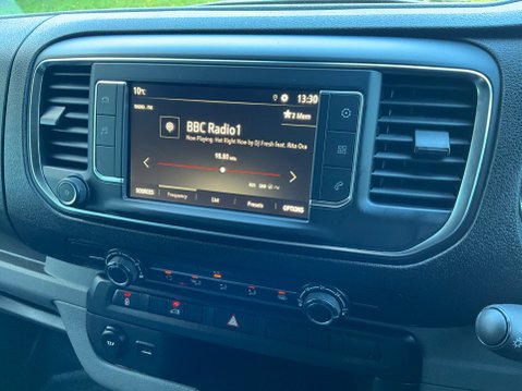 Vauxhall Vivaro L2H1 F2900 DYNAMIC S/S 16