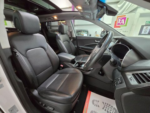 Hyundai SANTA FE 2.2 CRDi Blue Drive Premium SE Auto 4WD Euro 6 (s/s) 5dr (7 Seat) 49