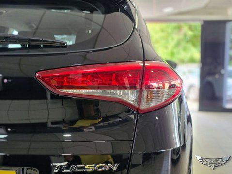 Hyundai TUCSON 1.7 CRDi Blue Drive SE Nav Euro 6 (s/s) 5dr 9