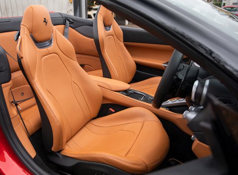 Ferrari Portofino 14