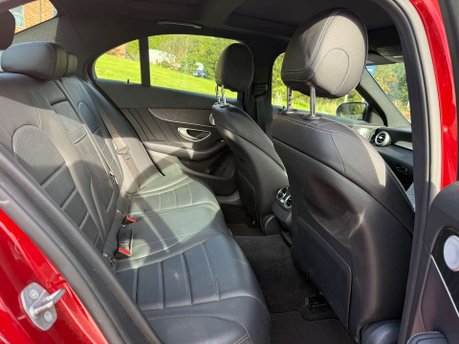 Mercedes-Benz C Class 2.1 C 250 AMG Line Premium+ D Auto 4dr 16