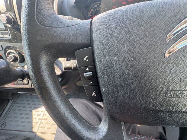 Citroen Relay MWB L2H2 Medium Roof Enterprise 35 Air Con Nav EURO 6 SELECT 17