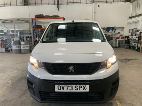 Peugeot Partner BLUEHDI PROFESSIONAL PREMIUM PLUS L1 2