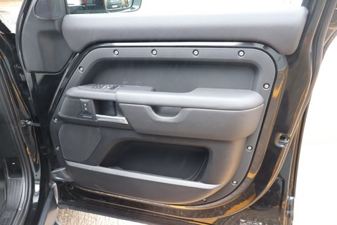 Land Rover Defender 110 2026 D350 HARD TOP X-DYNAMIC HSE PPF SEEKER STYLED WITH SEATS  21