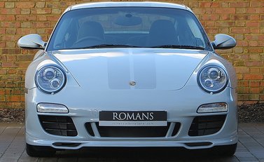 Porsche 911 Sport Classic 13