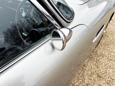 Aston Martin DB5 Superleggera 44