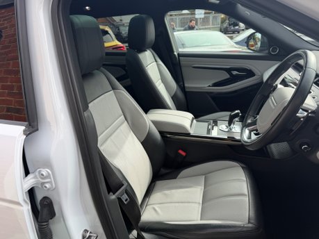 Land Rover Range Rover Evoque FIRST EDITION MHEV 19