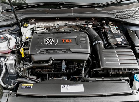 Volkswagen Golf GTI 24