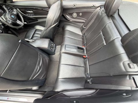 BMW M4 3.0 M4 Competition Edition Package Semi-Auto 2dr 33