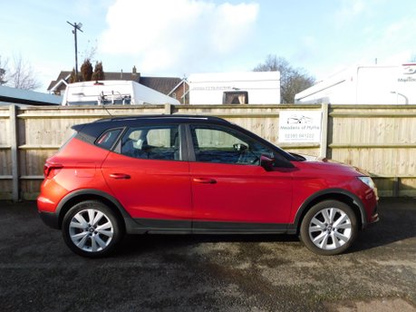 SEAT Arona 1.0 TSI SE TECHNOLOGY 5 Dr 3