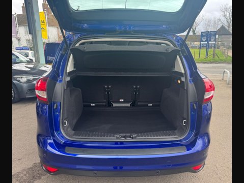 Ford C-Max 1.5 TDCi Titanium Euro 6 (s/s) 5dr 32