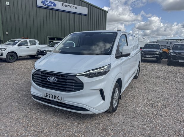 Ford Transit Custom LWB L2H1 Low Roof Limited 300 Air Con Cam Sensors EURO 6 2