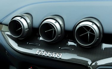 Ferrari F12 Berlinetta 16