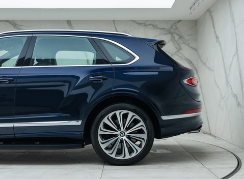 Bentley Bentayga V8 First Edition 38