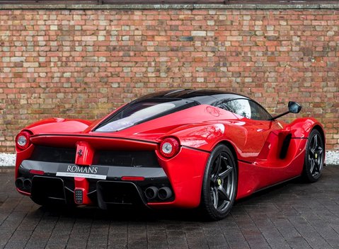 Ferrari LaFerrari 9