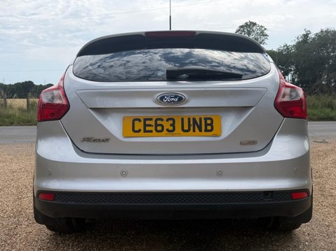 Ford Focus 1.0T EcoBoost Titanium Hatchback 5dr Petrol Manual Euro 5 (s/s) (125 ps) WE 5