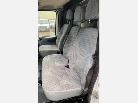 Ford Transit 2.2 TDCi 300 Duratorq FWD L2 H2 3dr 30