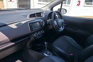 Toyota Yaris VVT-I SR.. AUTOMATIC.. 5 SERVICES.. STUNNING EXAMPLE..  18