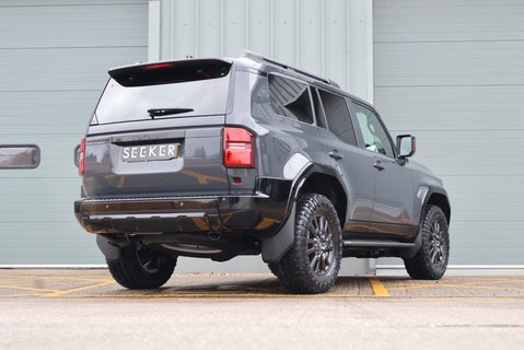 Toyota Land Cruiser  COMMERCIAL styled by seeker with rear seats world tour edition  8