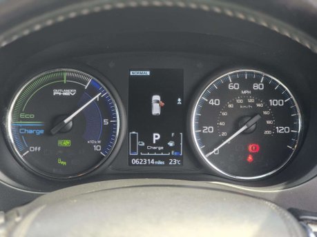 Mitsubishi Outlander 2.4h TwinMotor 13.8kWh 4h SUV 5dr Petrol Plug-in Hybrid CVT 4WD Euro 6 (s/s 30