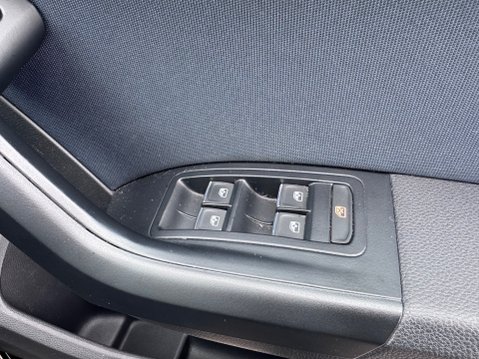 SEAT Ateca ECOTSI SE TECHNOLOGY 17