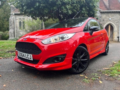 Ford Fiesta ZETEC S RED EDITION 13