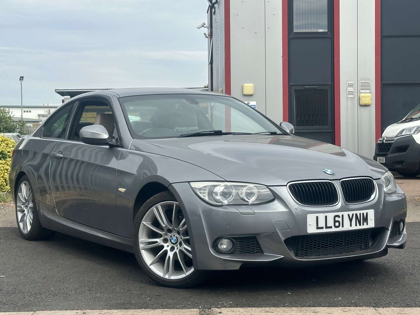 2011 BMW 3 Series
