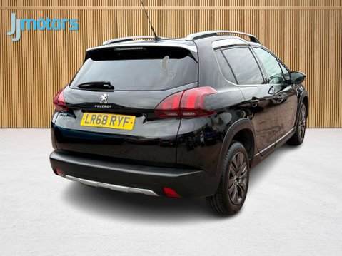 Peugeot 2008 1.2 PureTech Allure Premium SUV 5dr Petrol Manual Euro 6 (s/s) (82 ps) 11