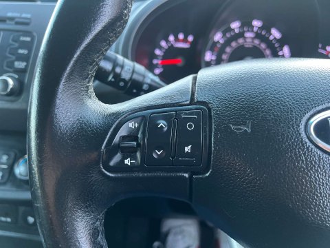 Kia Sportage 1.7 Sportage 2 CRDi 5dr 35