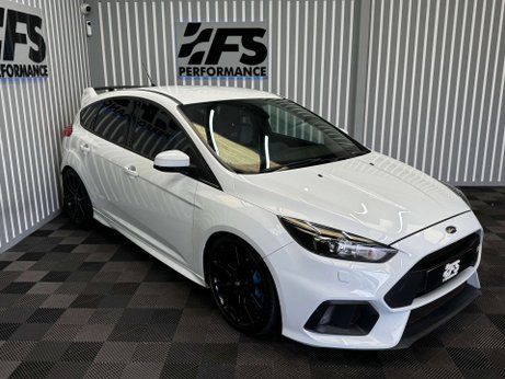 Ford Focus 2.3T EcoBoost RS Hatchback 5dr Petrol Manual AWD Euro 6 (s/s) (350 ps) 34
