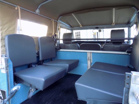 Land Rover 88 Series 111 Petrol + 7 Seats 14