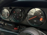 Porsche 911 CARRERA 3.2 BACK-DATE 51
