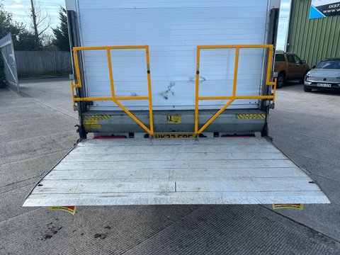 Volkswagen Crafter CR35 TDI C/C L STARTLINE LUTON 9