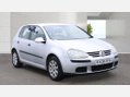 Volkswagen Golf SE 1