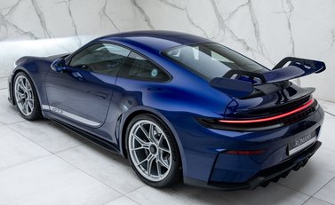 Porsche 911 GT3 (992.2) 12