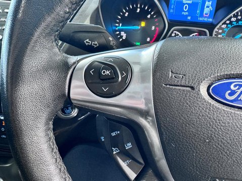 Ford Kuga 2.0 TDCi Titanium 2WD Euro 5 5dr 25