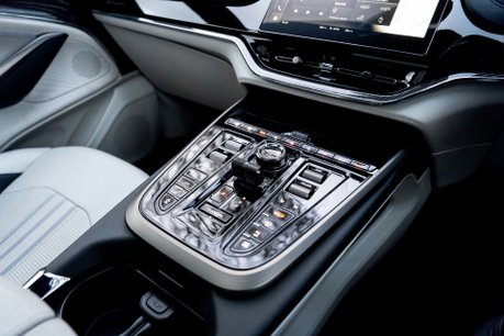 Aston Martin DBX 707 V8. VAT Q. Q PAINTWORK. 40K IN OPTIONS. DUOTONE INTERIOR. H & C SEATS. 20