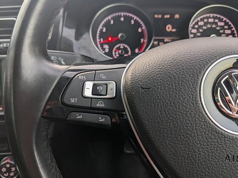 Volkswagen Golf GT TSI ACT BLUEMOTION TECHNOLOGY DSG 21