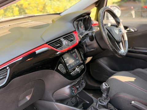 Vauxhall Corsa 1.4i ecoTEC Griffin Euro 6 5dr 9